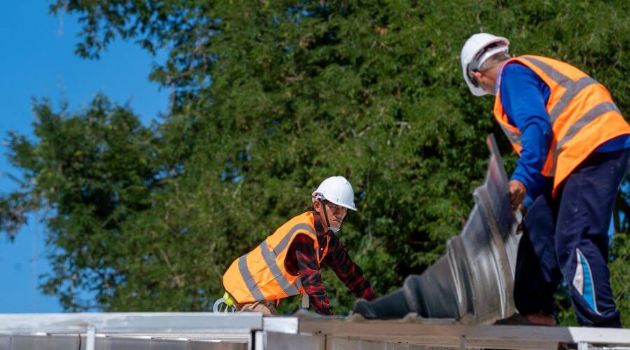 Roof repair in Colo, IA